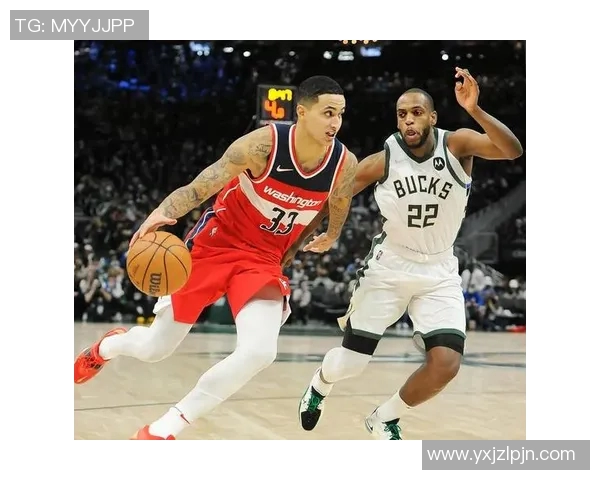 库兹马未婚妻晒现场观战雄鹿绝杀黄蜂照！两人赛后兴奋相拥太甜蜜