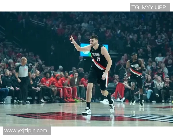 比肩阿尔德里奇！克林根成队史又一位砍20+15的二年级球员