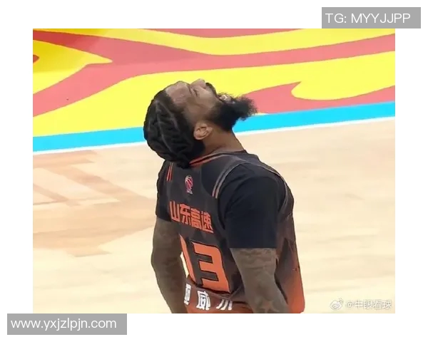 鲁媒：山东小外援鲍威尔得分稳定性不足 防守问题大 应该要换了